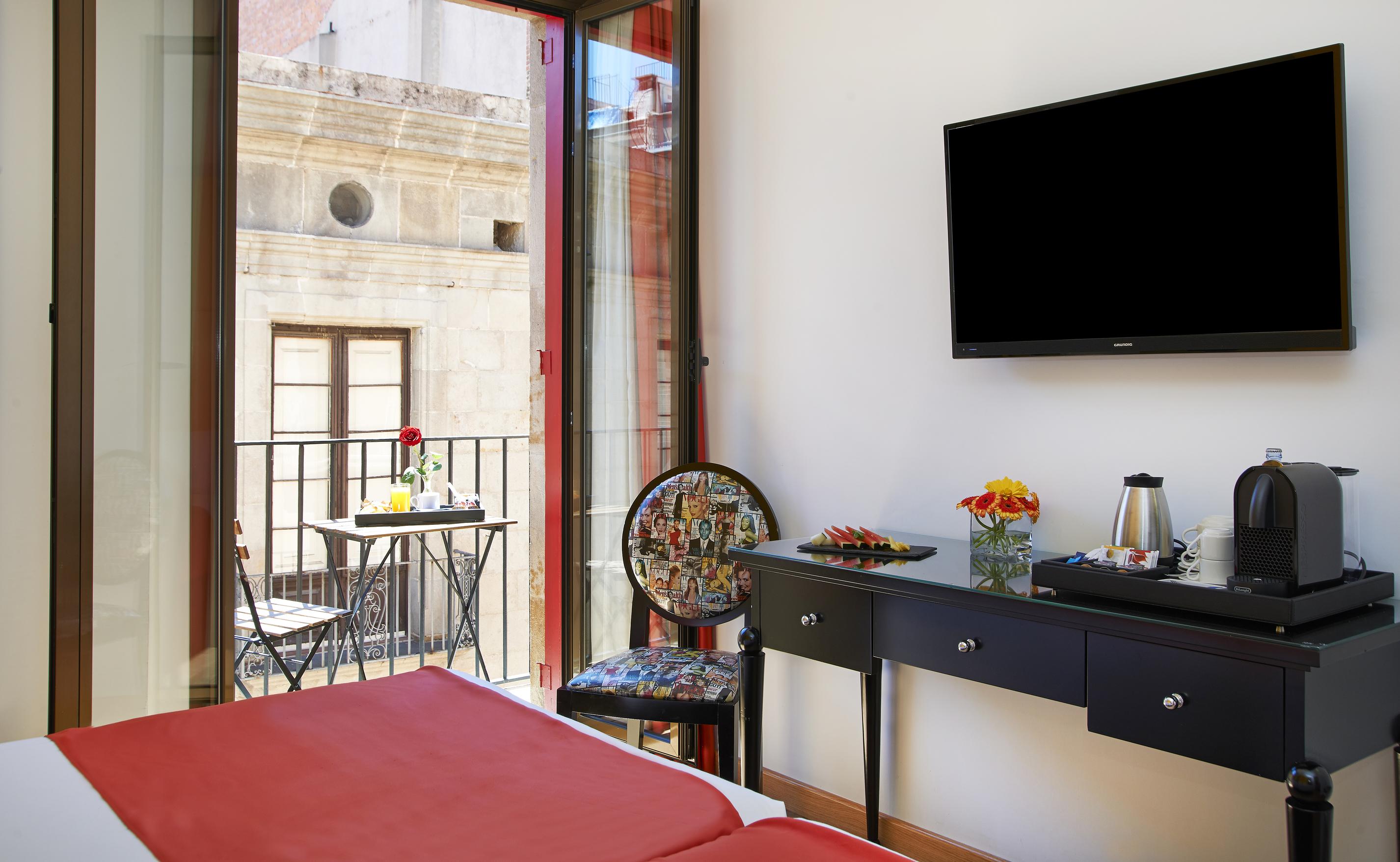 Hotel Hesperia Barri Gòtic 3*