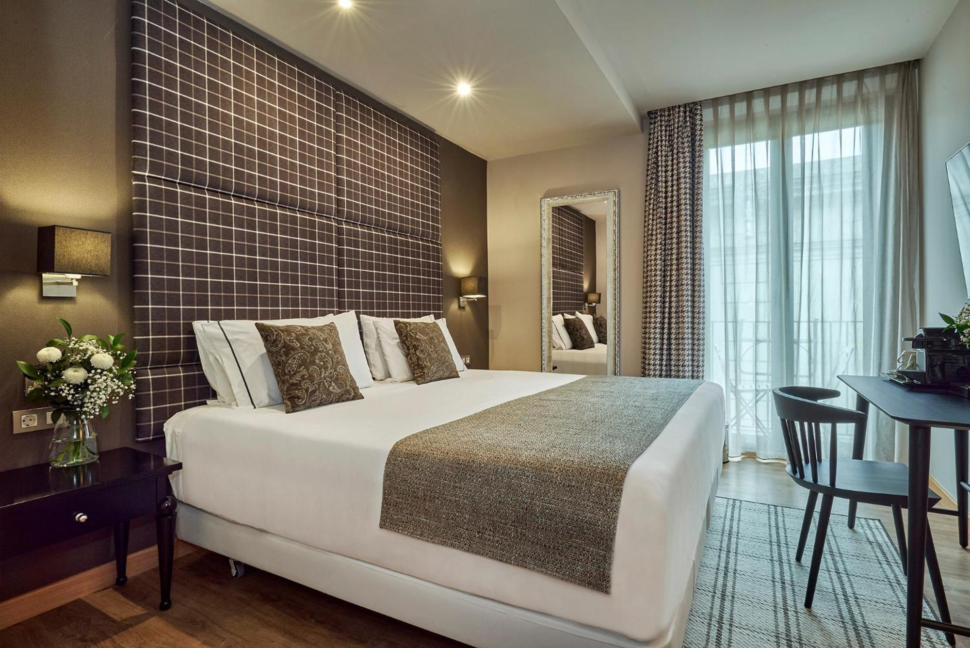 Hesperia Barri Gòtic 3*