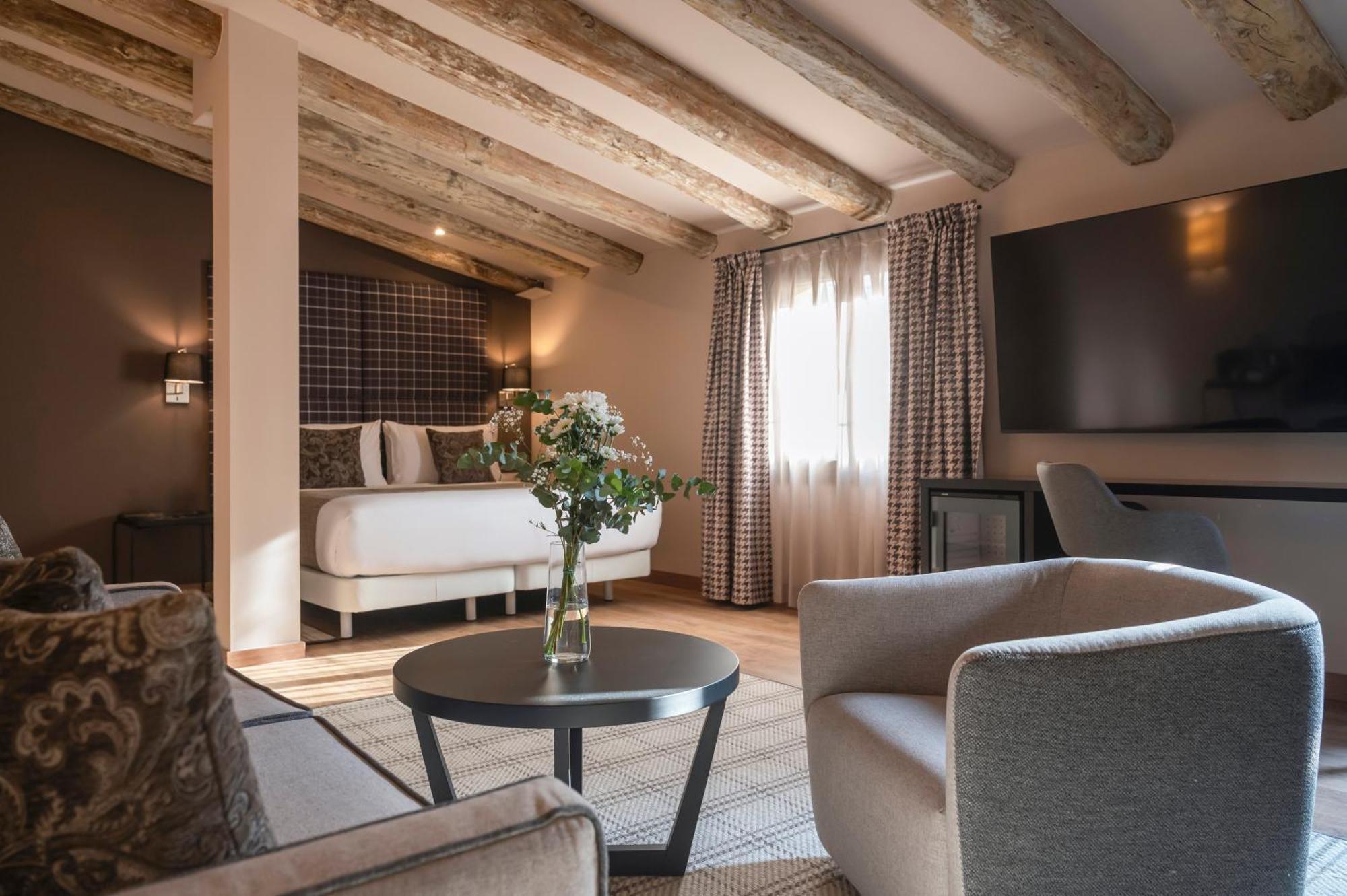 Hesperia Barri Gòtic 3* Barcellona